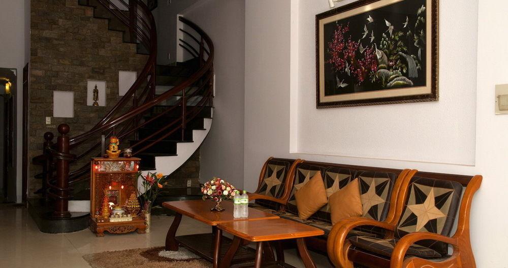 Palm Hotel 2*
