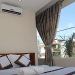 Palm Hotel